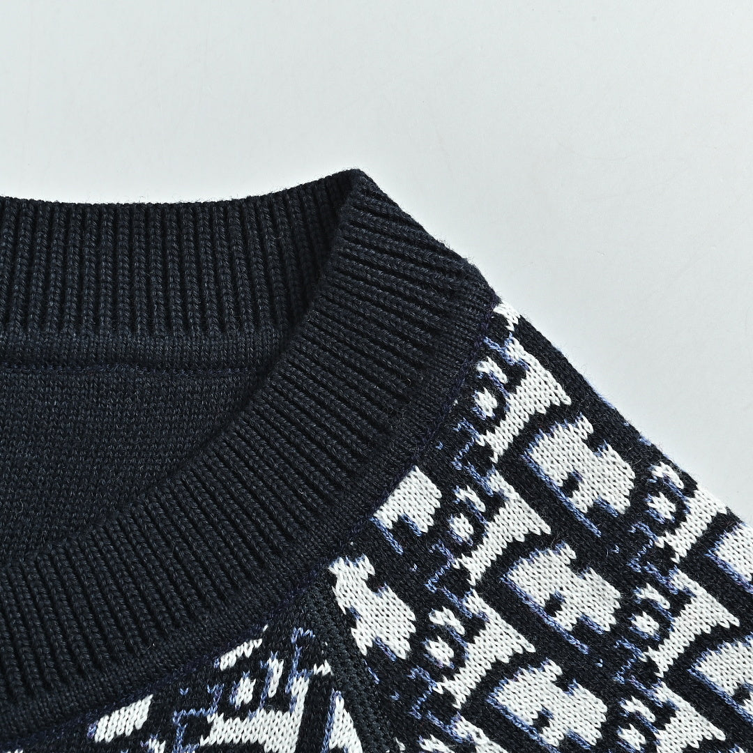 Dior Oblique Jacquard Cashmere Reversible Crewneck Sweater